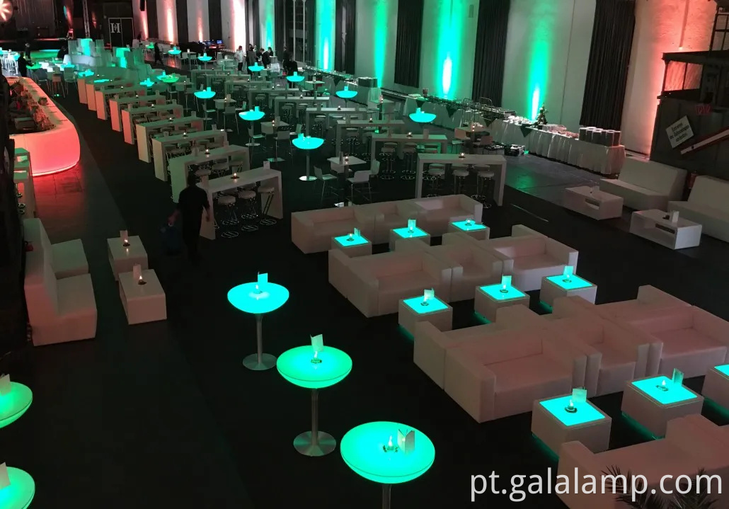 Contemporary LED Cube Seating para reuniões chiques ao ar livre